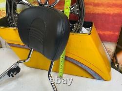 09-23 OEM Harley Touring Detachable Tall Sissy Bar Passenger Backrest Pad